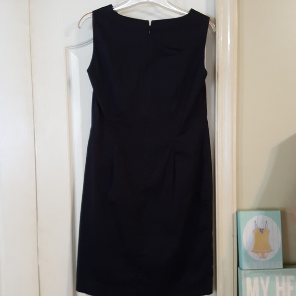 Danny & Nicole Sleeveless Dress. Size 8. - Picture 4 of 8